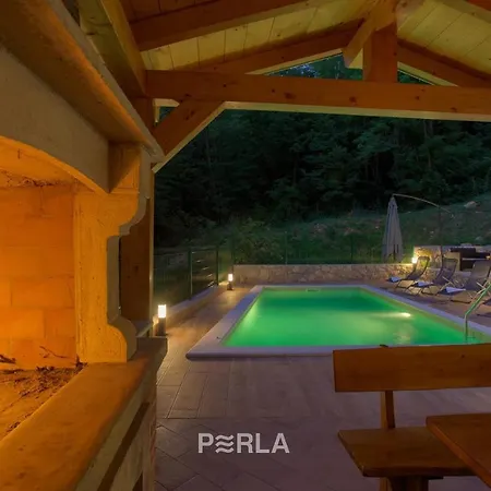 Cozy Stone House Capree With Pool Casa vacanze *