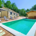 Cozy House Capree With Pool In A Quiet Location Near The Rabac