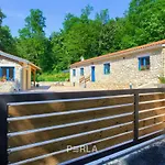 Cozy House Capree With Pool In A Quiet Location Near The Rabac Ripenda Kras