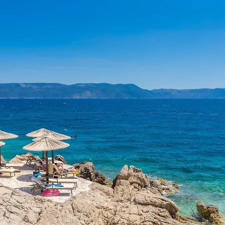 Cozy House Capree With Pool In A Quiet Location Near The Rabac Ripenda Kras