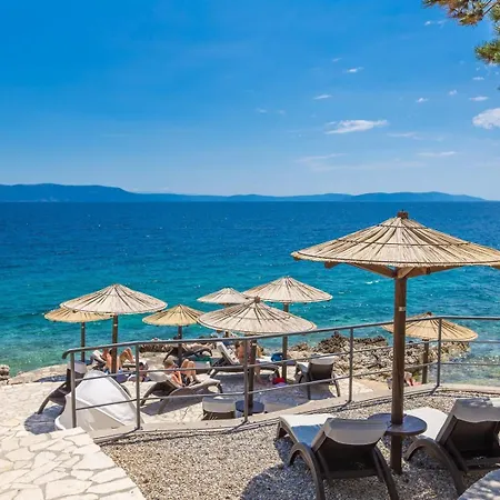 Cozy House Capree With Pool In A Quiet Location Near The Rabac *